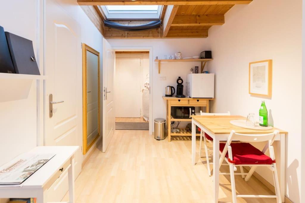 Apartment Wilhelmstr Fuer Bis Zu 3 Personen Brühl  Zewnętrze zdjęcie